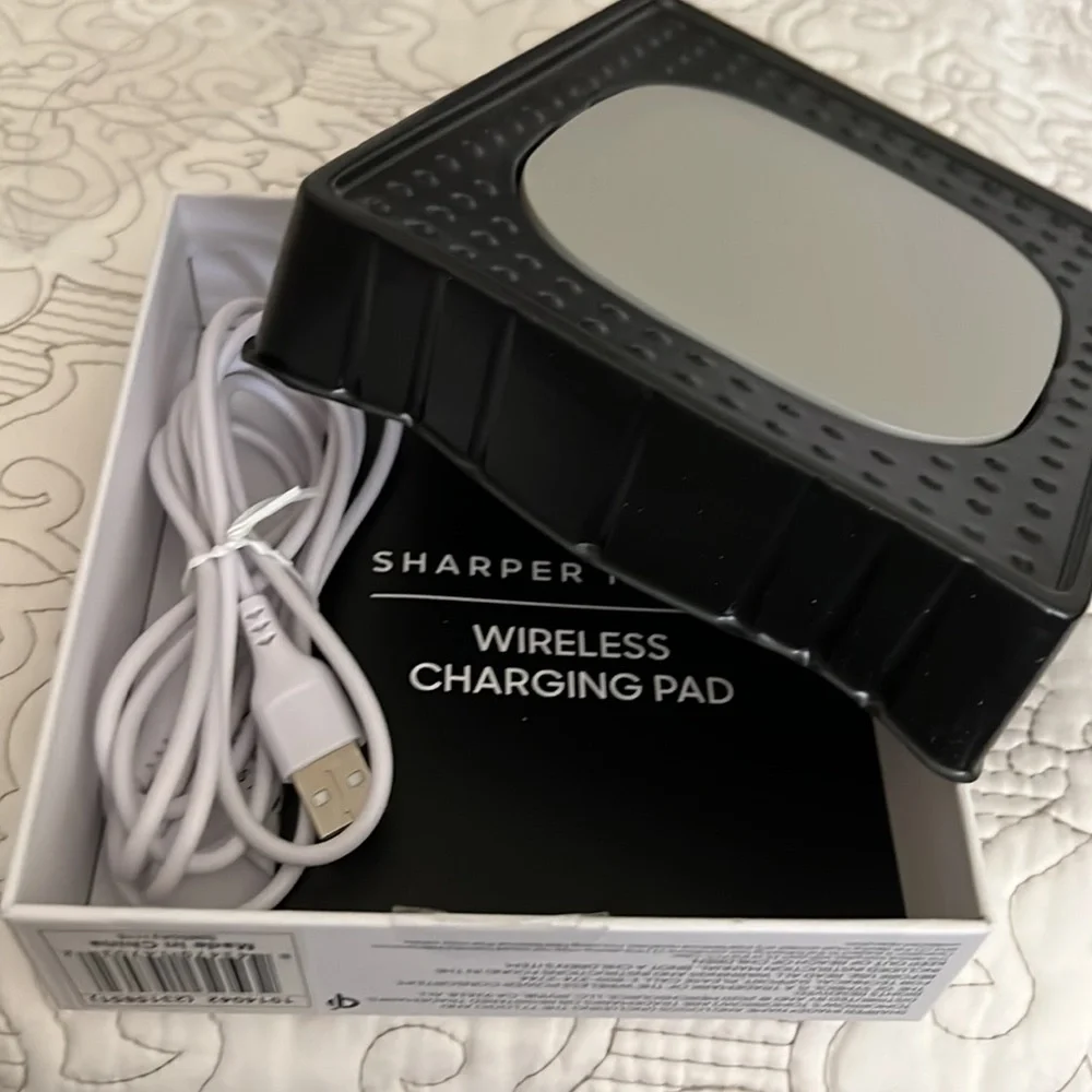 COPY - Sharper Image Wireless Charging Pad in gray NWOT